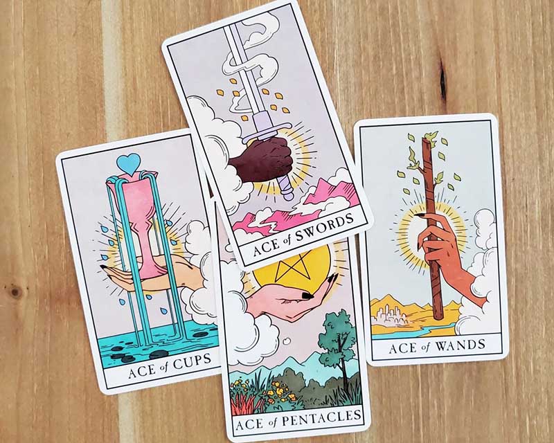 Sự khác biệt giữa Ace Of Wands và các lá Ace khác